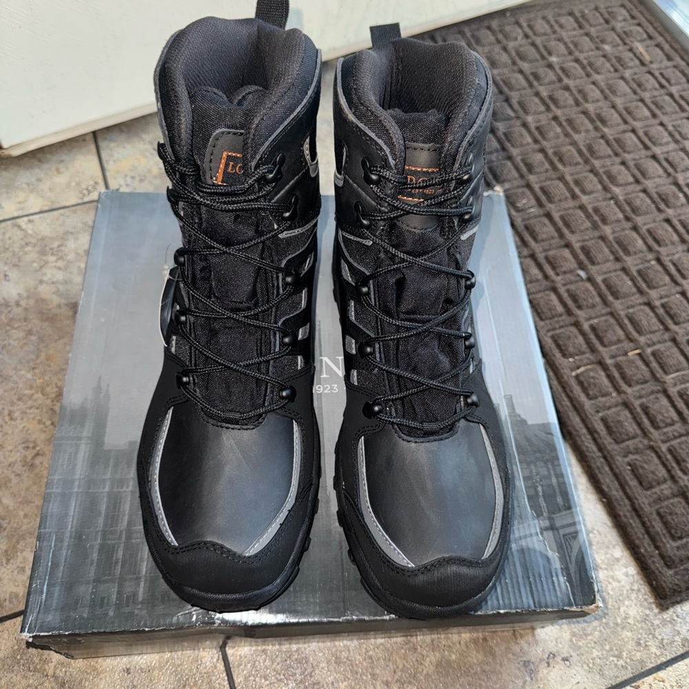 NWT London Fog Black Men's Winter Boots